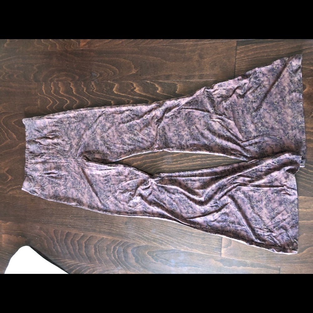 Patterned flares